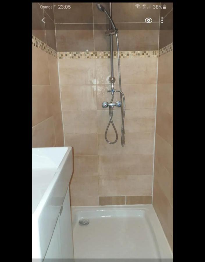 Appartement Chaleureux A 35Mn De Paris Corbeil-Essonnes Exterior foto
